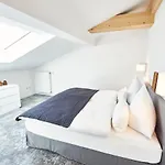 Sonnhof - Luxus Alpine Penthouse, Neu Moebliert