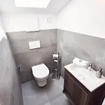 Sonnhof - Luxus Alpine Penthouse, Neu Moebliert *