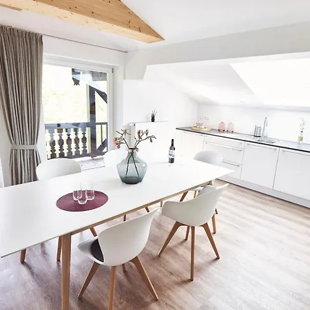 Sonnhof - Luxus Alpine Penthouse, Neu Moebliert Appartamento Bad Wiessee
