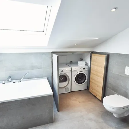 Sonnhof - Luxus Alpine Penthouse, Neu Moebliert Bad Wiessee