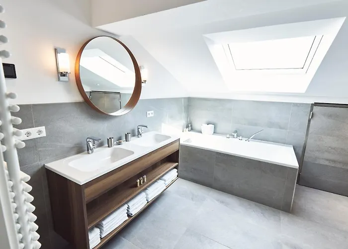 Sonnhof - Luxus Alpine Penthouse NEU ausgestattet für 8 Personen Bad Wiessee