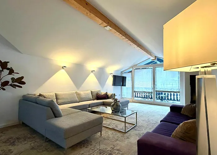 Sonnhof - Luxus Alpine Penthouse NEU ausgestattet für 8 Personen *
